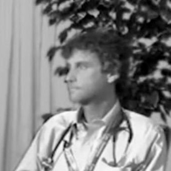 Robert Warren, physician, geriatrician, hospice and palliative medicine, ECS nursing home expert panel